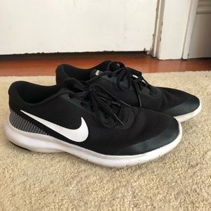 Women’s Nike Flex Experience RN 7